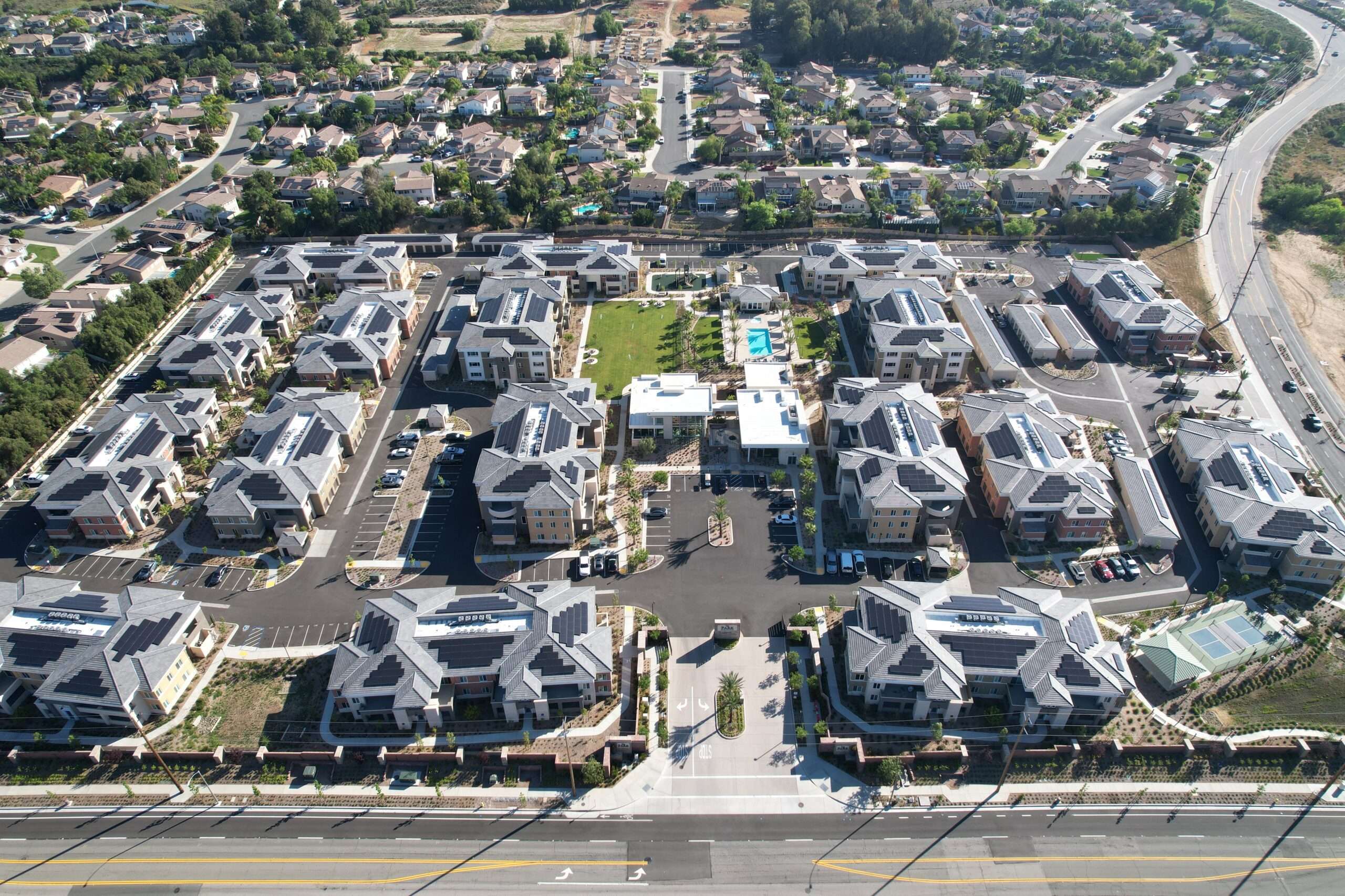 Pacific West Development Completes Nutmeg Apartments